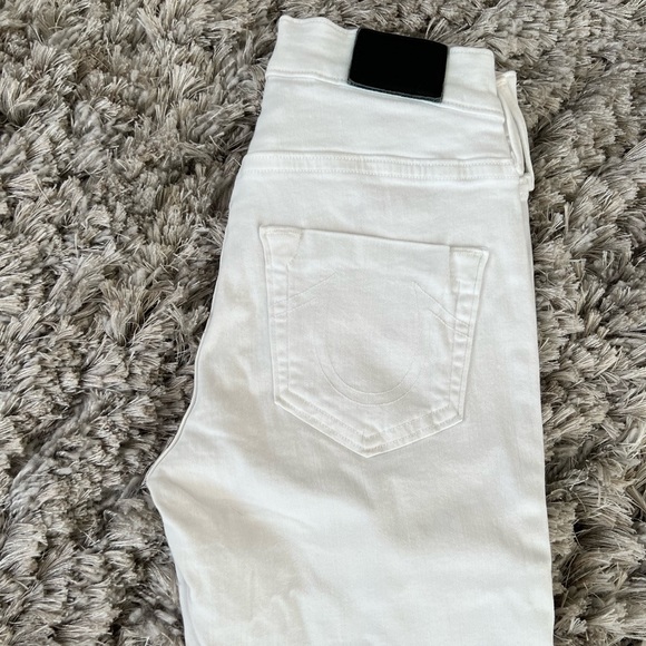 True Religion Mid-Rise White Skinny Jeans. - Picture 8 of 13